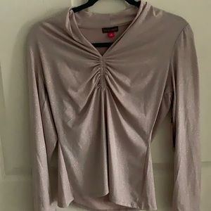 Woman’s top excellent condition new never worn tag
